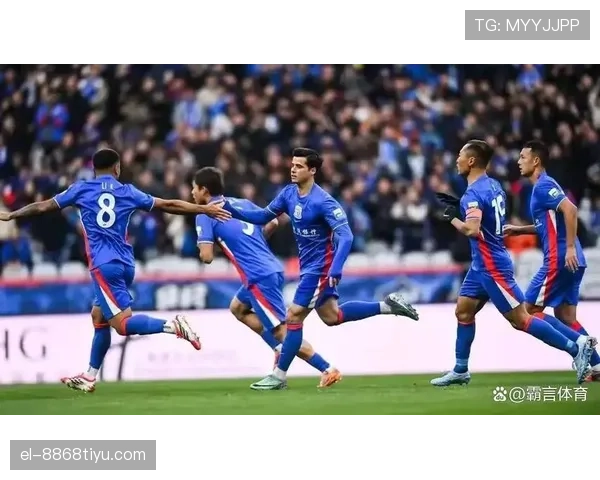 上海申花边路利用有限，进攻宽度为何不足？