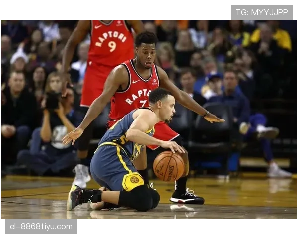 一次看懂阻挡和带球撞人判定区别，篮球裁判视角深度解析